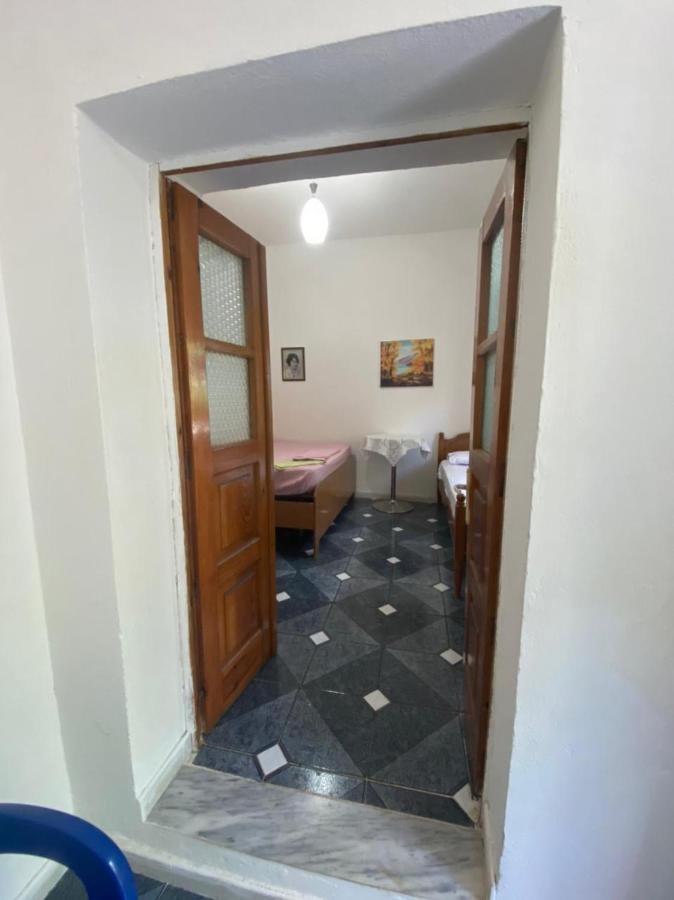 Eva Apartments Dhërmi Esterno foto